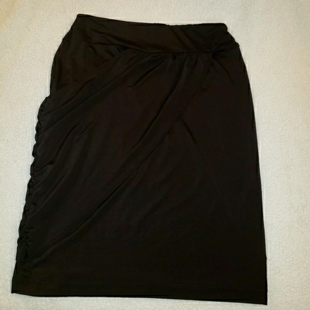 Black skirt